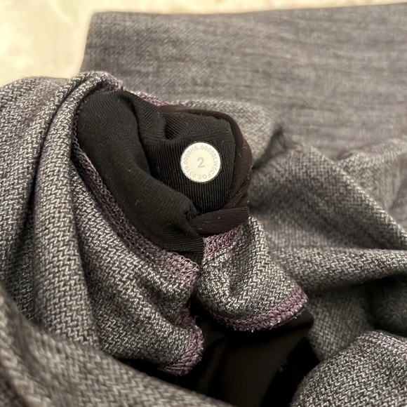Lululemon leggings - Picture 4 of 6
